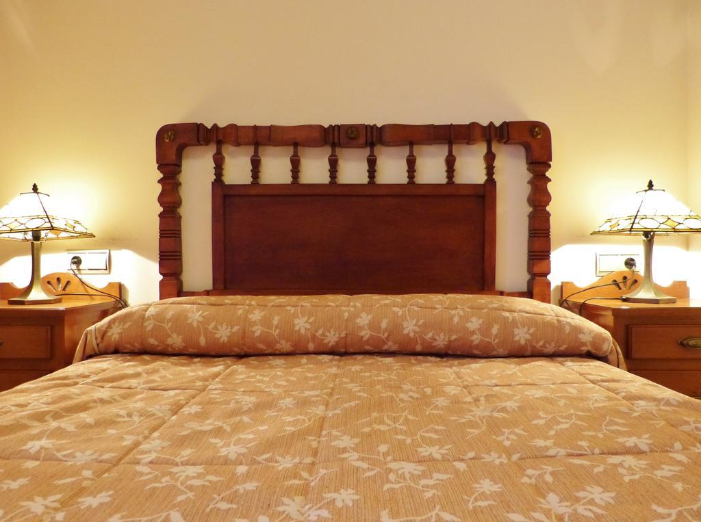 Casa Casbas Guest House Guasillo Exterior photo