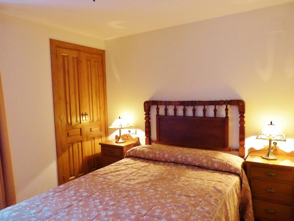 Casa Casbas Guest House Guasillo Exterior photo